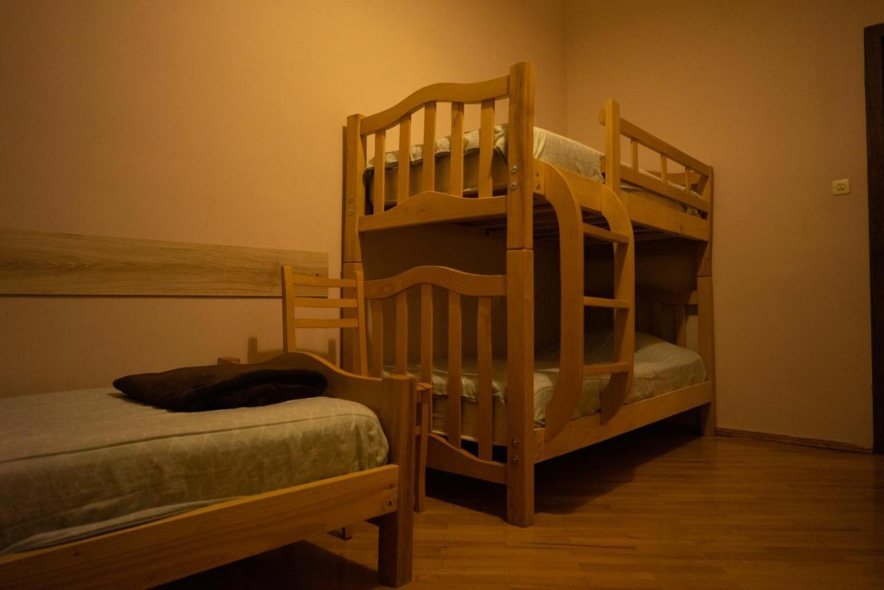 Guesthouse Hillside Tbilisi Eksteriør bilde