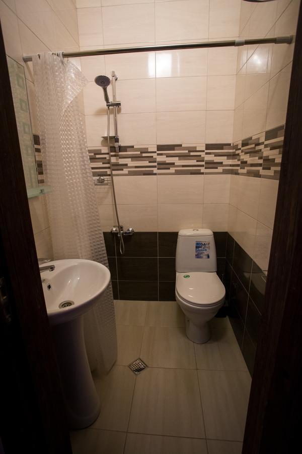 Guesthouse Hillside Tbilisi Eksteriør bilde