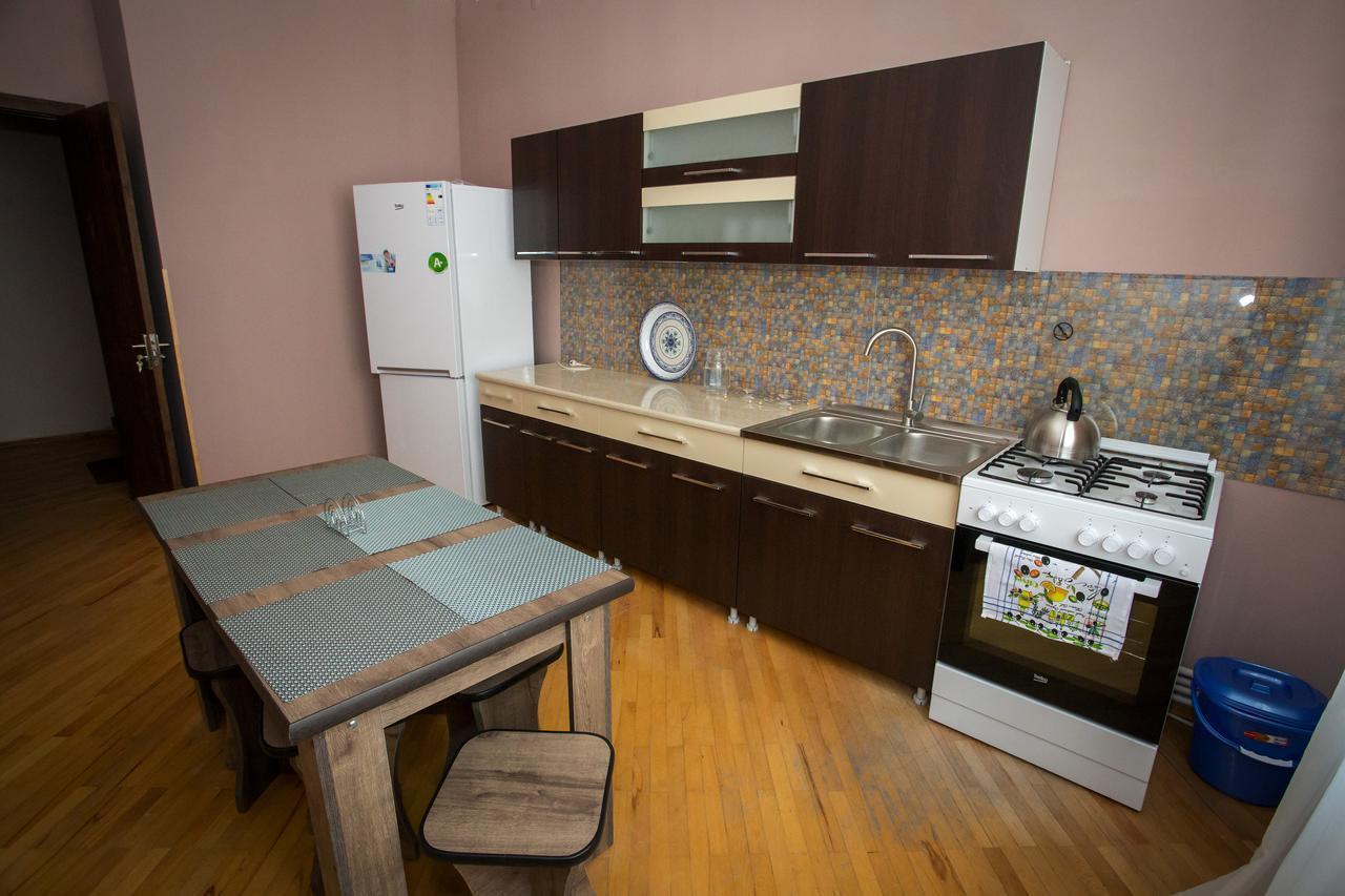 Guesthouse Hillside Tbilisi Eksteriør bilde